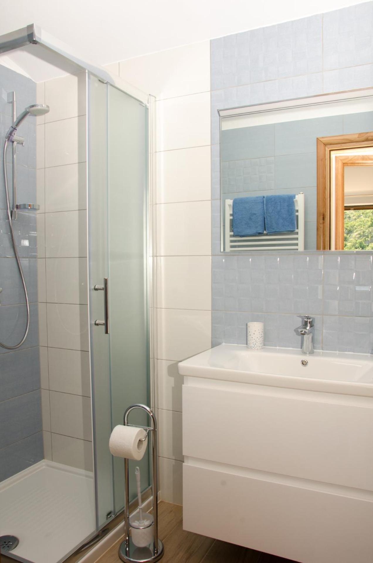 סנג' Guesthouse Ruza - Apartments מראה חיצוני תמונה