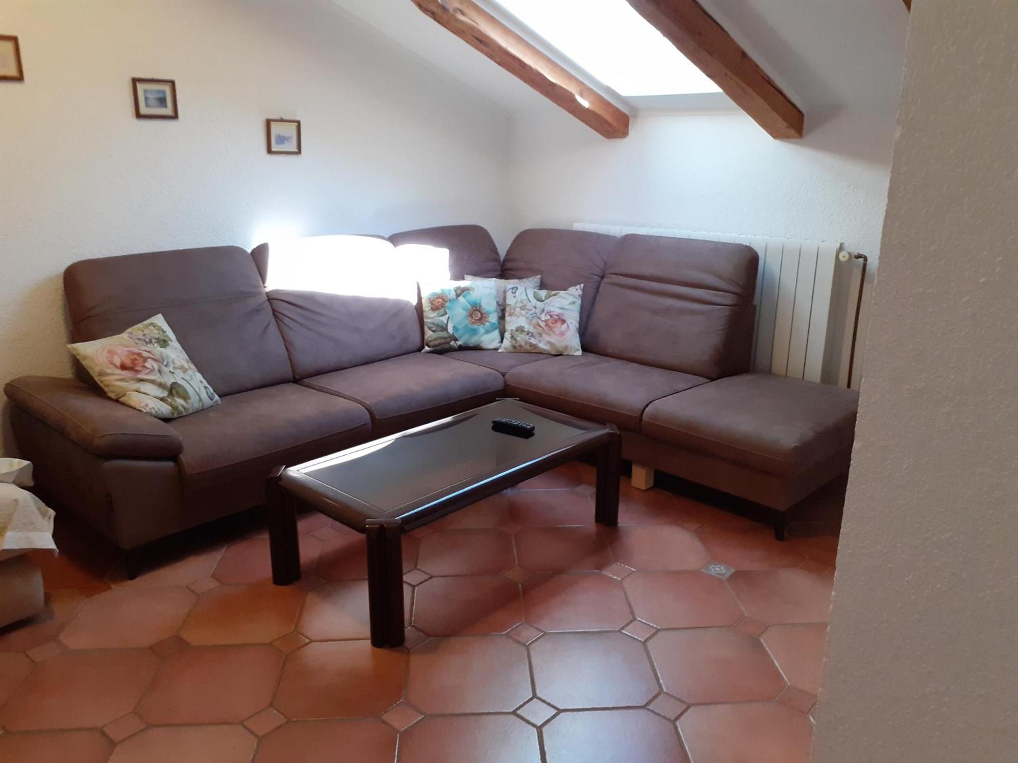 סנג' Guesthouse Ruza - Apartments מראה חיצוני תמונה
